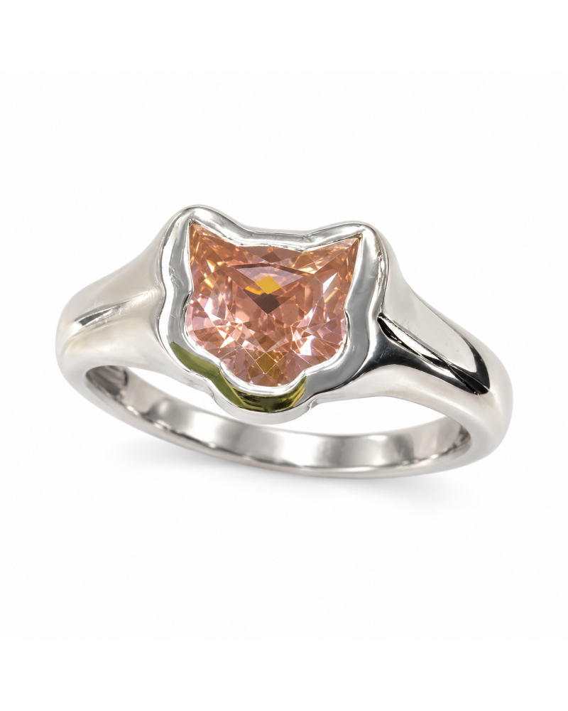 Bague Chat sur fond blanc — maquette IA